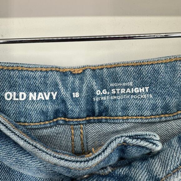 Old Navy High-Rise O.G. Straight Jeans Women Size 18 / Secret Smooth Pockets - Picture 3 of 8